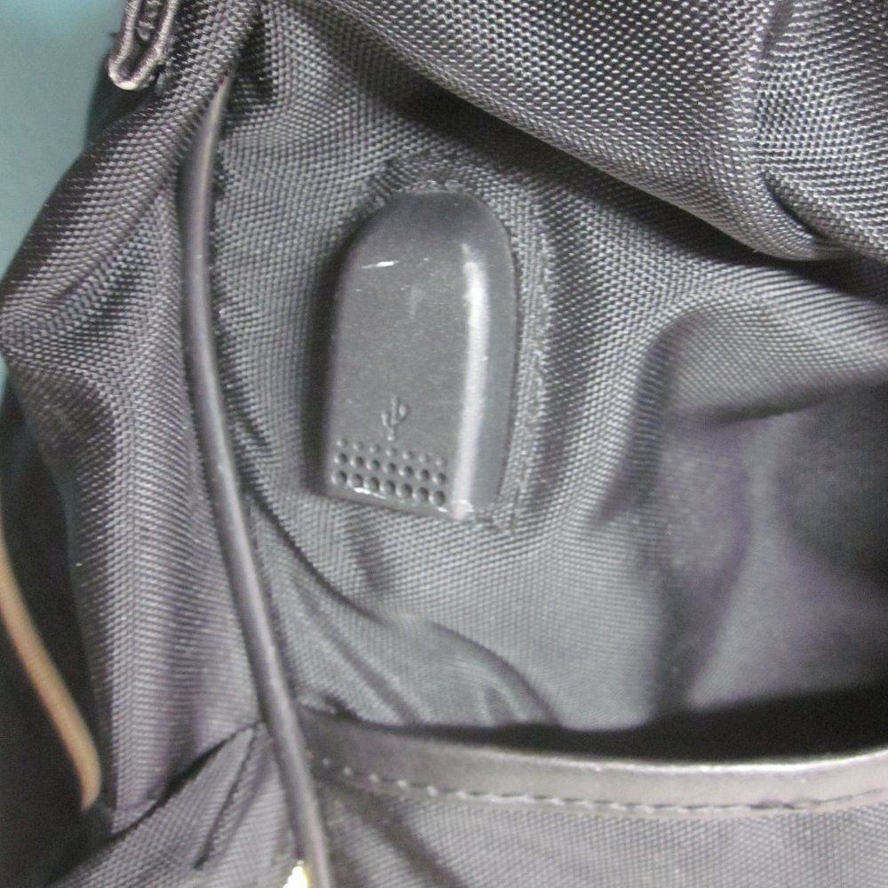 Kroser Laptop Backpack - Picture 12 of 14